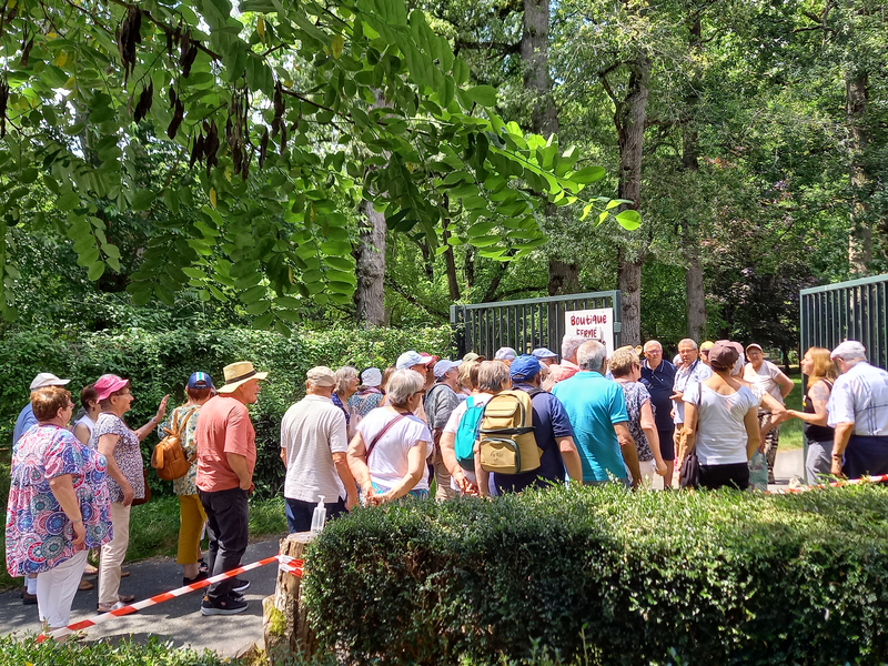 ARRIVEE AU PARC ANIMALIER