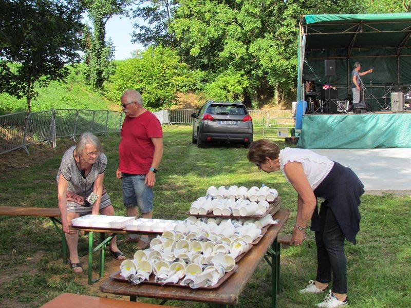 tout est prêt pour le service !