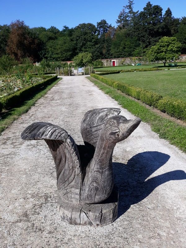 Oiseau sculpté en bois